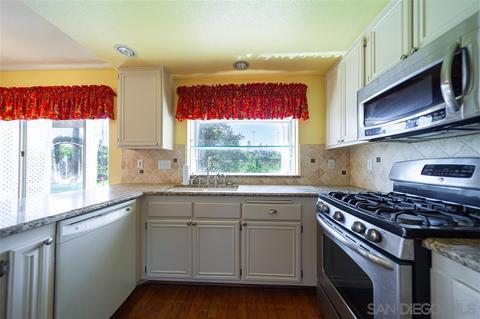 5059 Sunmeadow Rd, Oceanside, CA 92056 photo 7