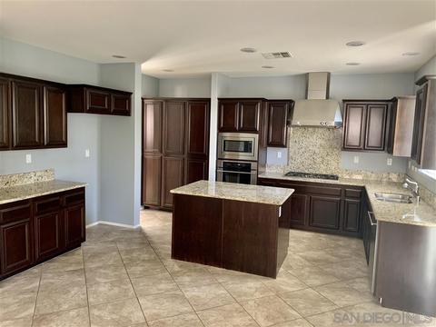 1025 Augusta Cir, Oceanside, CA 92057 photo 3