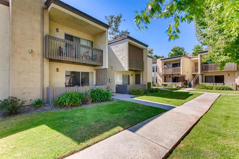 432 Edgehill Ln #59, Oceanside, CA 92054 photo 2