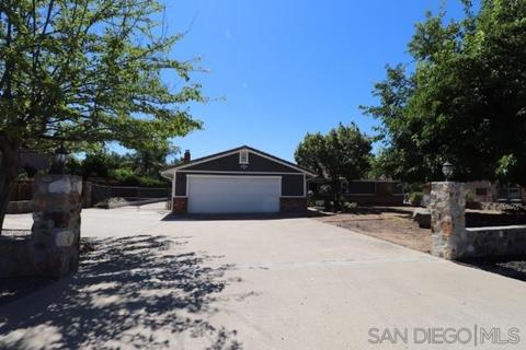 15949 Arena Dr, Ramona, CA 92065 photo 1