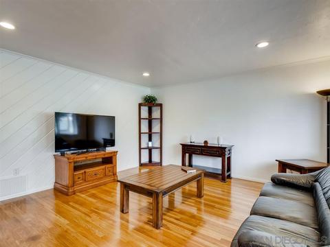 1209 Roselle Ct, El Cajon, CA 92021 photo 4