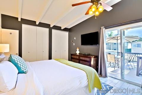 339 Rosemont St, La Jolla, CA 92037 photo 7