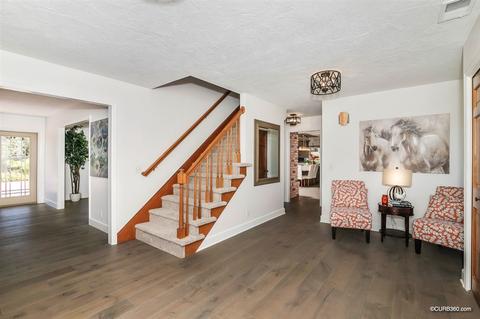 1850 Summit Hill Dr, Escondido, CA 92027 photo 8