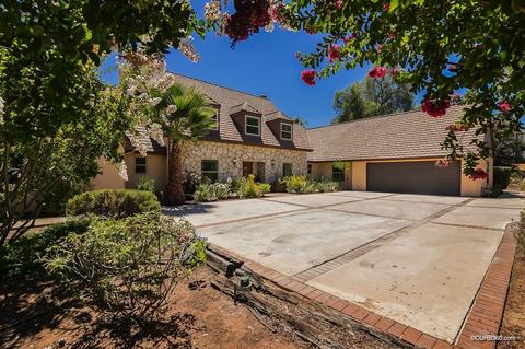 1850 Summit Hill Dr, Escondido, CA 92027 photo 4