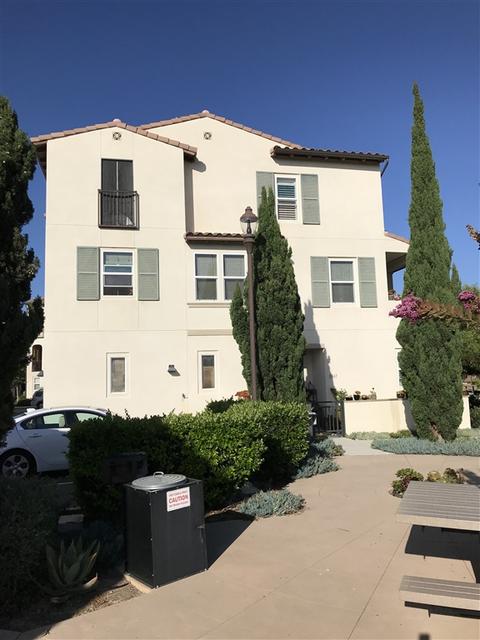 1841 Cliff Swallow Ln, Carlsbad, CA 92011 photo 1
