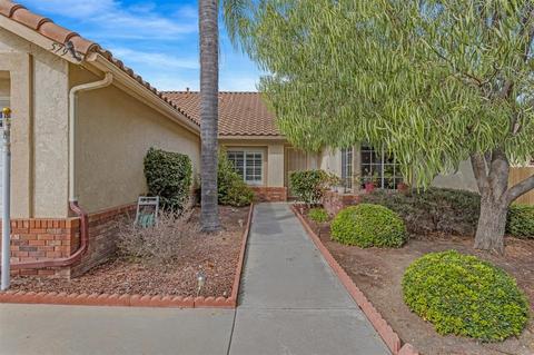 579 Edgewater, Oceanside, CA 92057 photo 2