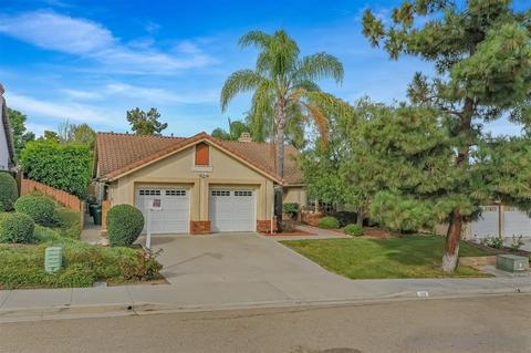 579 Edgewater, Oceanside, CA 92057 photo 1