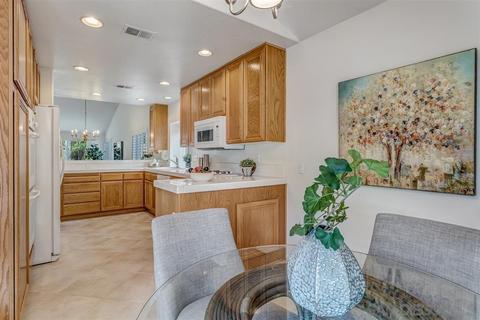 579 Edgewater, Oceanside, CA 92057 photo 8