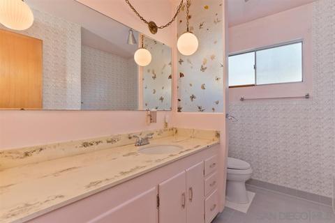 8035 Michelle Dr, La Mesa, CA 91942 photo 7