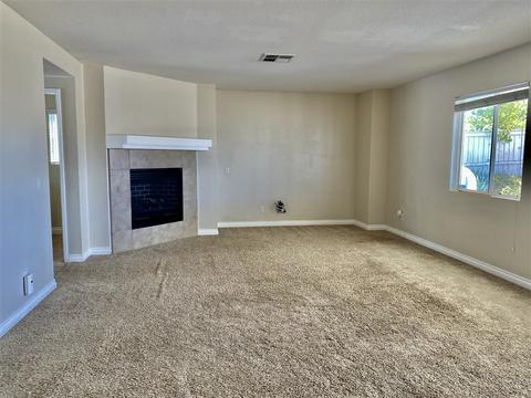 33734 Abbey Rd, Temecula, CA 92592 photo 3