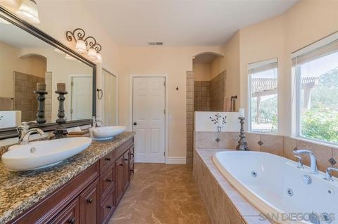 16305 Salida Del Sol, Ramona, CA 92065 photo 6