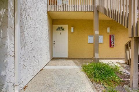 8545 Villa La Jolla Dr #E, La Jolla, CA 92037 photo 3
