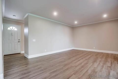 8545 Villa La Jolla Dr #E, La Jolla, CA 92037 photo 6