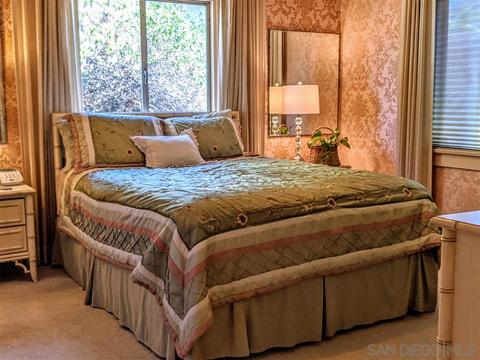 8865 Fabienne Way, La Mesa, CA 91941 photo 12