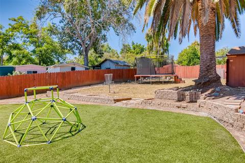 4664 Dana Dr, La Mesa, CA 91942 photo 19