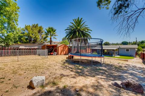 4664 Dana Dr, La Mesa, CA 91942 photo 22