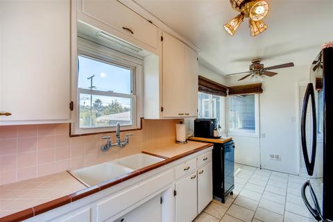 4664 Dana Dr, La Mesa, CA 91942 photo 7