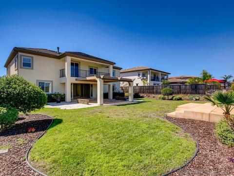 1050 Village Dr, Oceanside, CA 92057 photo 9