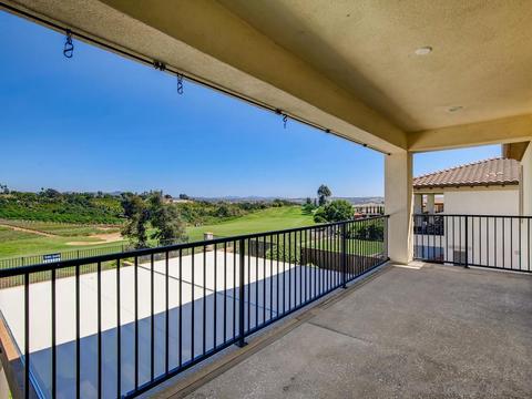 1050 Village Dr, Oceanside, CA 92057 photo 13