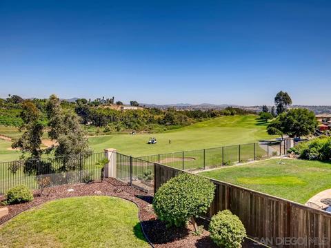 1050 Village Dr, Oceanside, CA 92057 photo 14