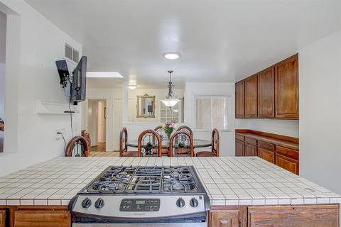 279 Cheryl Pl, Chula Vista, CA 91911 photo 8