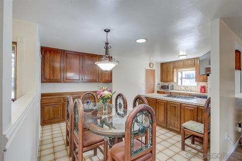 279 Cheryl Pl, Chula Vista, CA 91911 photo 6