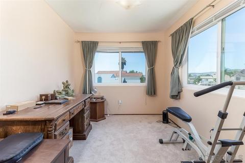 10933 Grand Fork Dr, Santee, CA 92071 photo 15