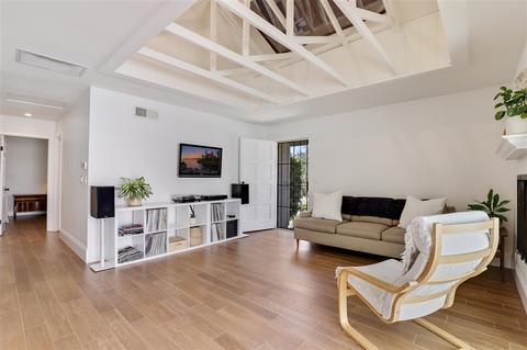 1259 Evergreen Dr, Cardiff, CA 92007 photo 2