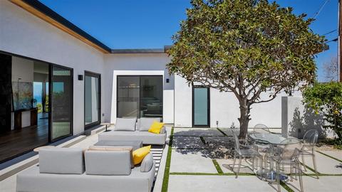 6554 Manana Pl, La Jolla, CA 92037 photo 5
