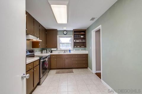 3875 Violet St, La Mesa, CA 91941 photo 9