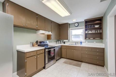 3875 Violet St, La Mesa, CA 91941 photo 8