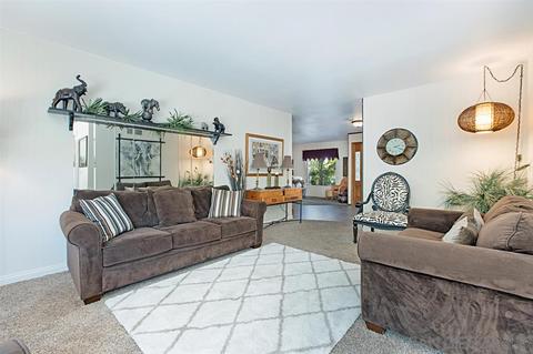 1353 Saddleview Ct, El Cajon, CA 92019 photo 4