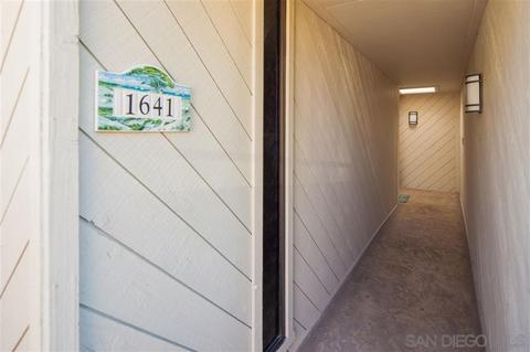 1641 Glorietta Blvd, Coronado, CA 92118 photo 3