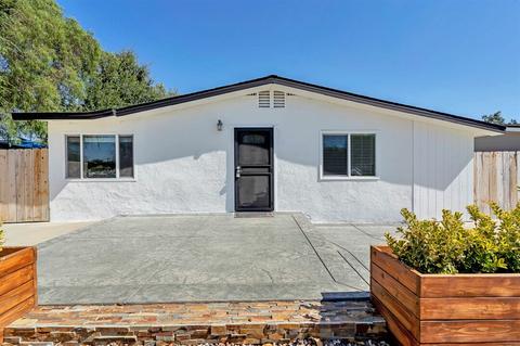 407 W 7th Ave, Escondido, CA 92025 photo 3