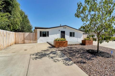 407 W 7th Ave, Escondido, CA 92025 photo 4