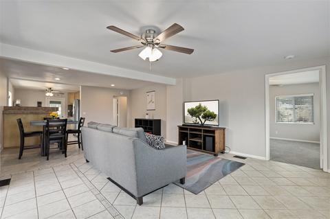 289 Lilac Dr, El Cajon, CA 92021 photo 2