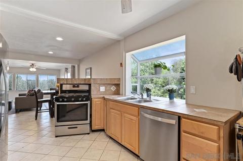 289 Lilac Dr, El Cajon, CA 92021 photo 12