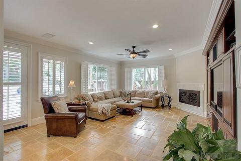 6877 Mimosa Dr, Carlsbad, CA 92011 photo 4