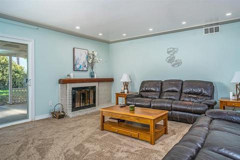 10935 Nicosia Ln, Lakeside, CA 92040 photo 6