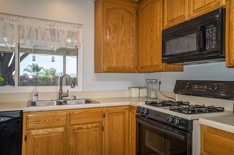 10935 Nicosia Ln, Lakeside, CA 92040 photo 11