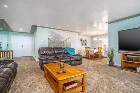 10935 Nicosia Ln, Lakeside, CA 92040 photo 5