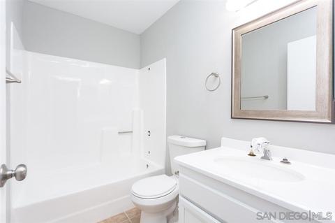 9270 Amys St #17, Spring Valley, CA 91977 photo 17