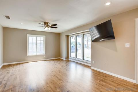 425 Garfield Ave, El Cajon, CA 92020 photo 3