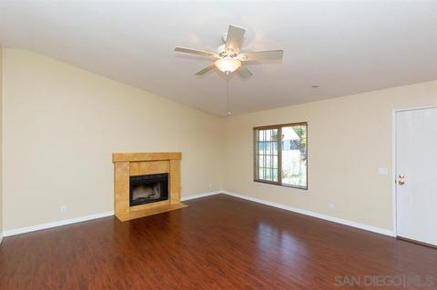 3788 Nectarine Cir, Oceanside, CA 92058 photo 2
