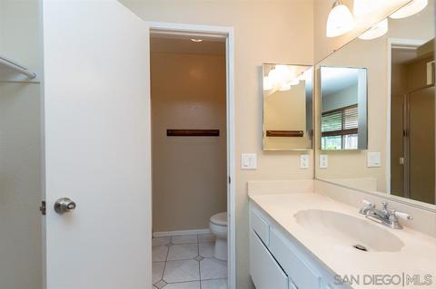 3788 Nectarine Cir, Oceanside, CA 92058 photo 13