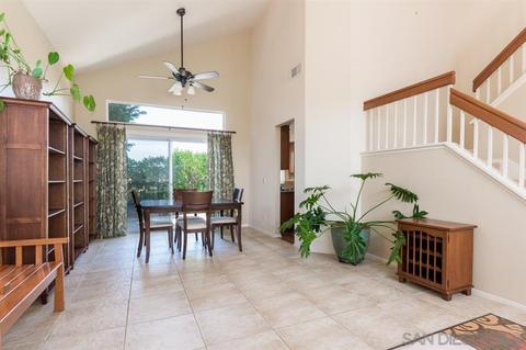 1809 Ithaca Dr, Vista, CA 92081 photo 5