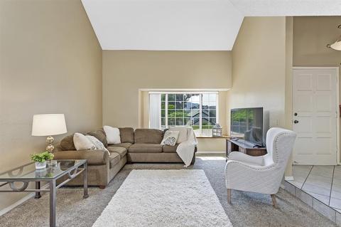 785 Lamplighter Rd, San Marcos, CA 92069 photo 3