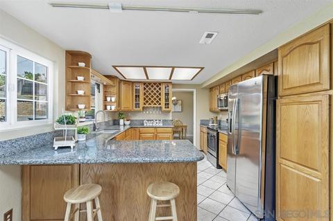 785 Lamplighter Rd, San Marcos, CA 92069 photo 9