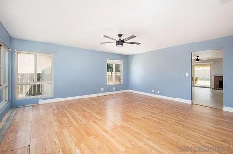 2534 Bradley St, Oceanside, CA 92056 photo 4