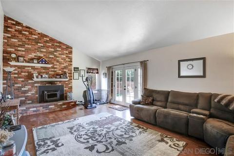 1014 La Solana Dr, Fallbrook, CA 92028 photo 13
